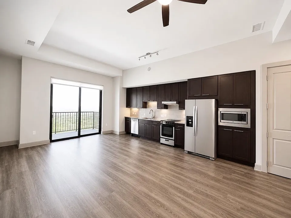 9787 Katy Fwy #1705