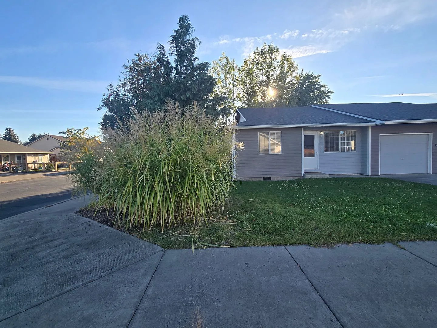 Charming, bright and super clean home ~ 1317 sq ft, SW Redmond — Photo 3