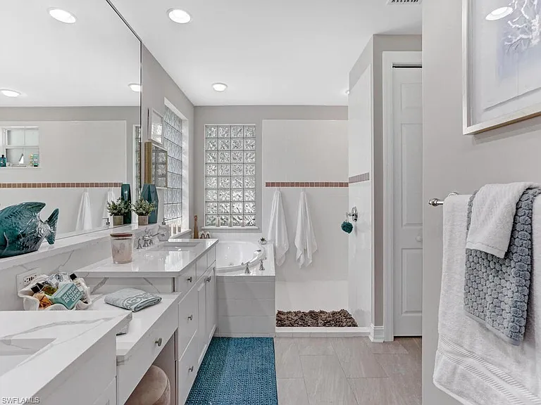 2847 Tiburon Blvd E #8-101 — Photo 26