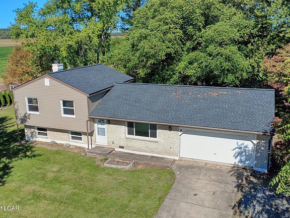 3rd image of 125 Ramblewood Rd