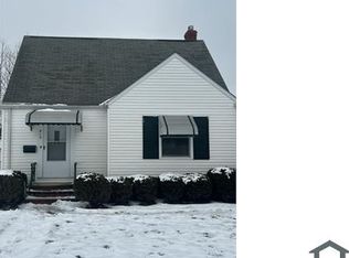 815 E 254th St, Euclid, OH 44132