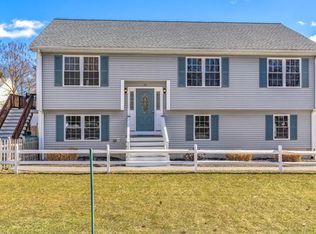 24 Chesterfield Ave, Billerica, MA 01821