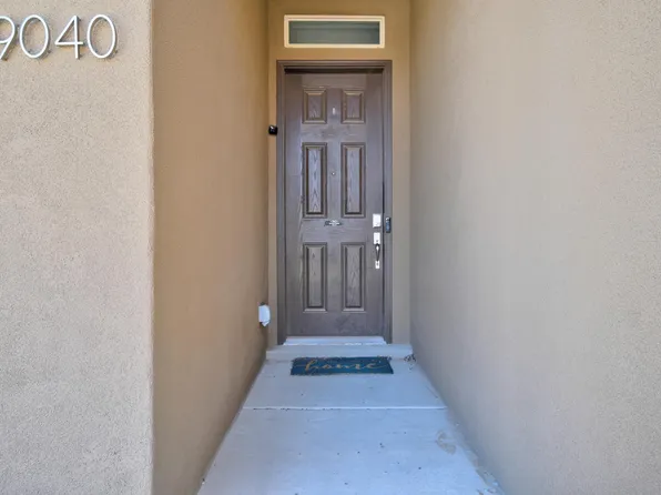 9040 S Sky St NW, Albuquerque, NM 87114