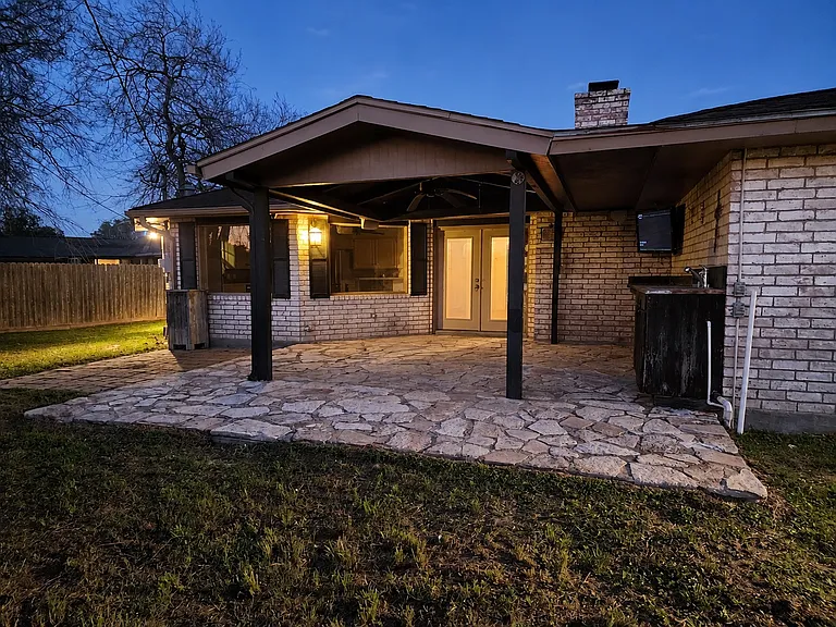 1911 S Park Dr — Photo 17