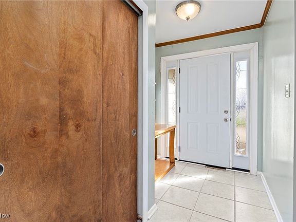 2nd image of 10142 Peachtree Dr