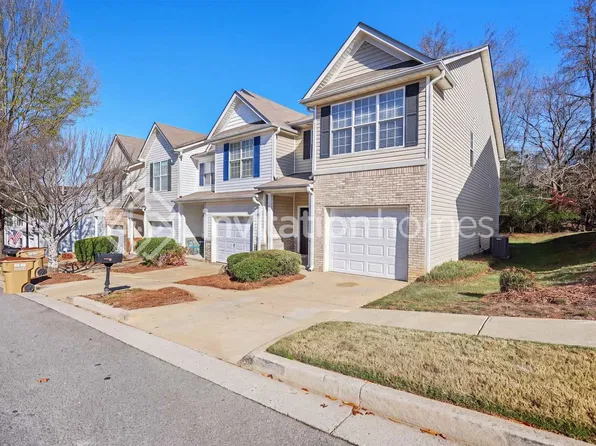 4922 Vireo Dr, Flowery Branch, GA 30542