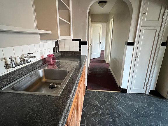 2nd image of 3212 Brookside Parkway North Dr