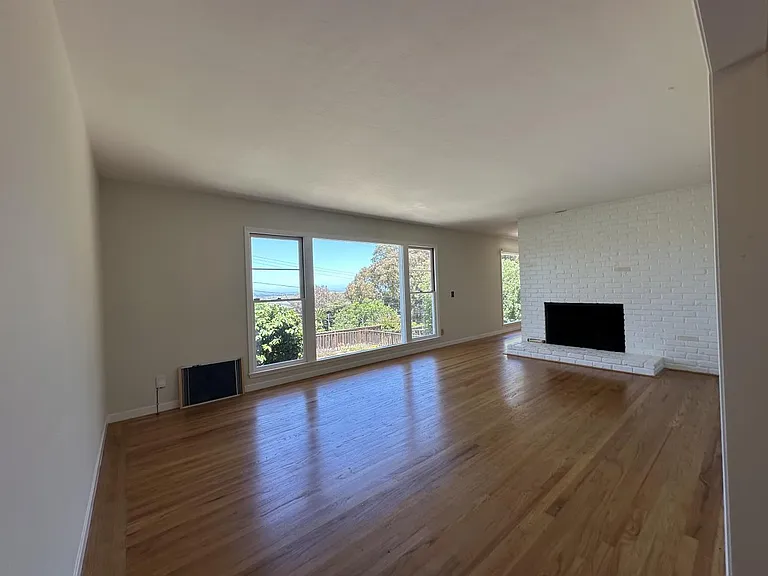 346 Rolling Hills Ave — Photo 6