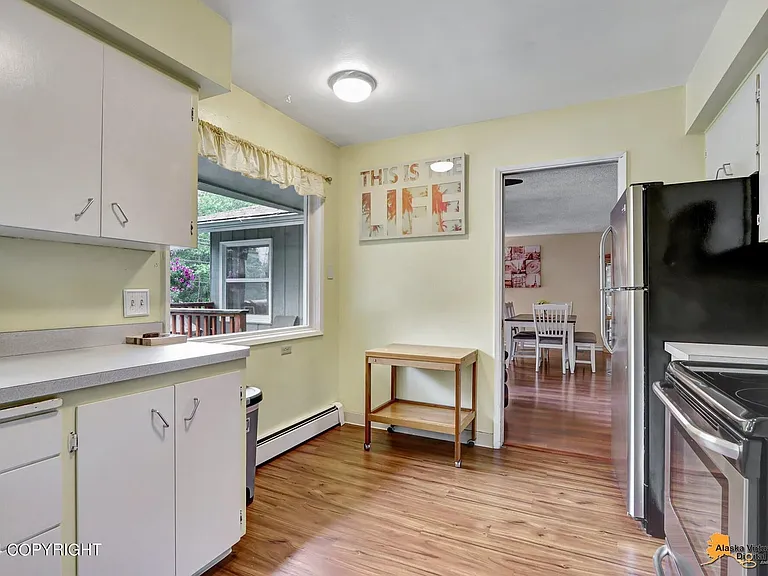 4521 Arctic Blvd #B — Photo 22