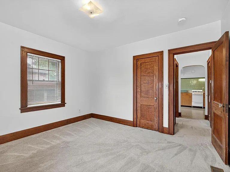 318 W Columbia Ave #0 — Photo 18