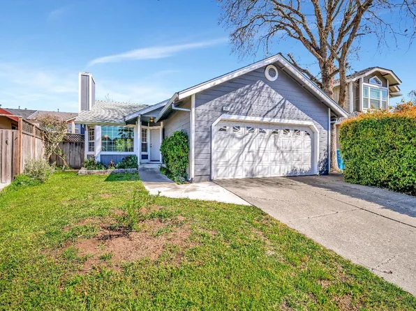813 Breeze Way, Santa Rosa, CA 95404