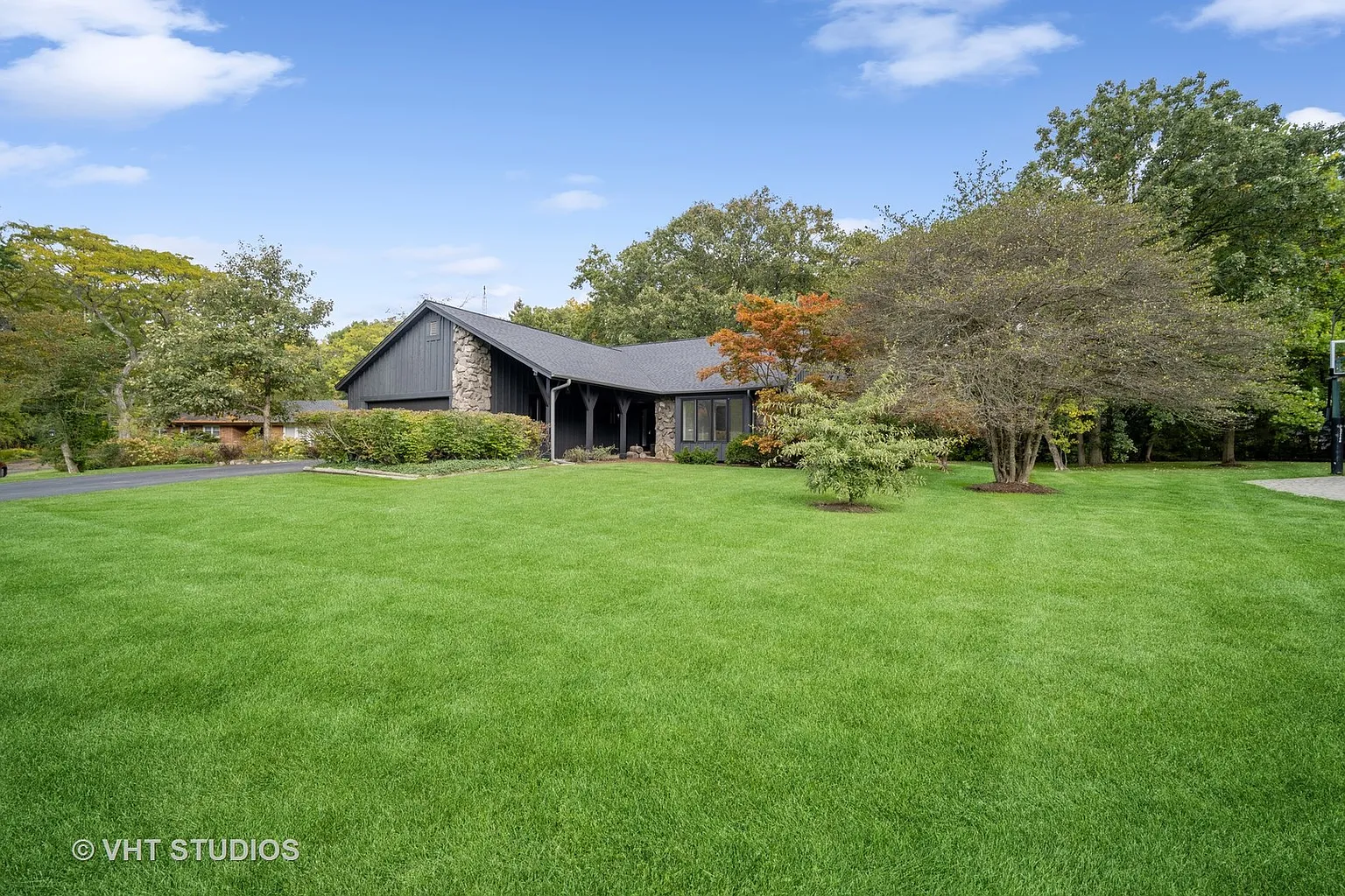 14 Yorkshire Dr photo 1