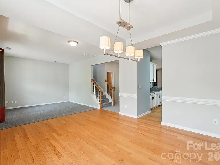 14417 Laurel Tree Ln — Photo 17