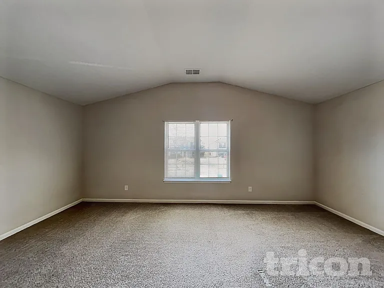 4436 Christenbury Hills Ln — Photo 9