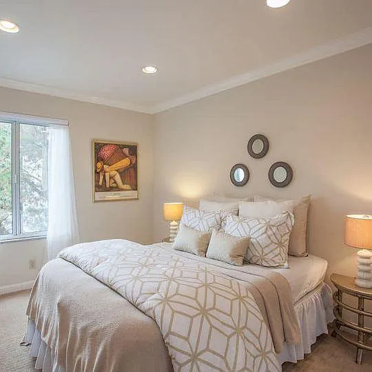 960 Shorepoint Ct #204 — Photo 4