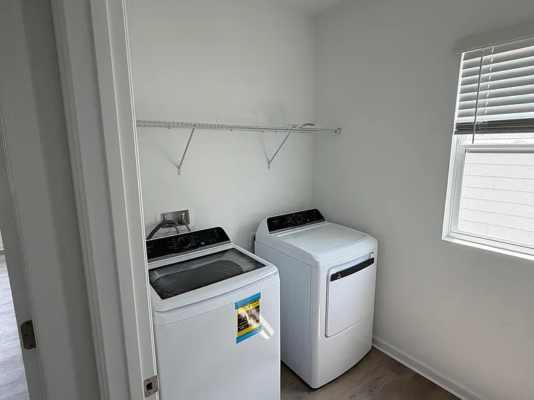 5175 Loyalty Dr — Photo 37