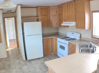 38 Four Seasons, Ravena, NY 12143