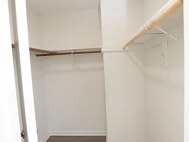 123 Braxton Way — Photo 18