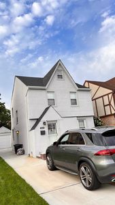 16919 23rd Ave, Whitestone, NY, 11357