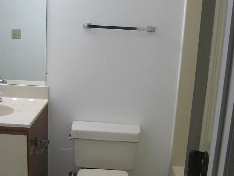 110 Heywood Rd #19D — Photo 9
