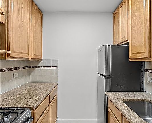 3rd image of 601 Kappock St APT 6R