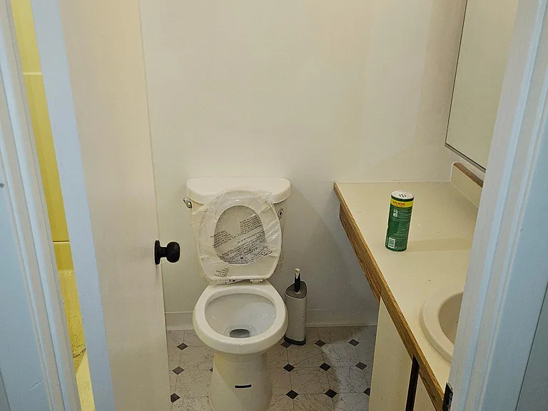 1710 Tracey St #B — Photo 23