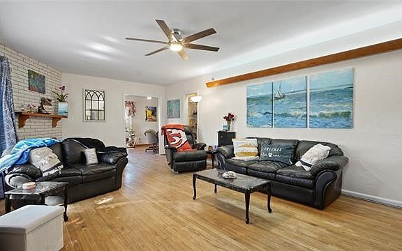 4th image of 120 Southview Dr