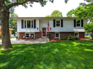 604 NW Applewood St, Ankeny, IA 50023