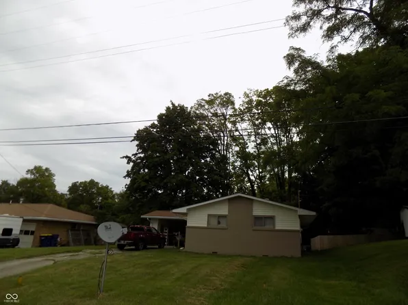 105 N Locust St, Greencastle, IN 46135