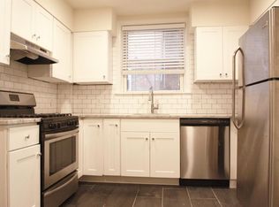 2124 Pine St APT 1R, Philadelphia, PA 19103