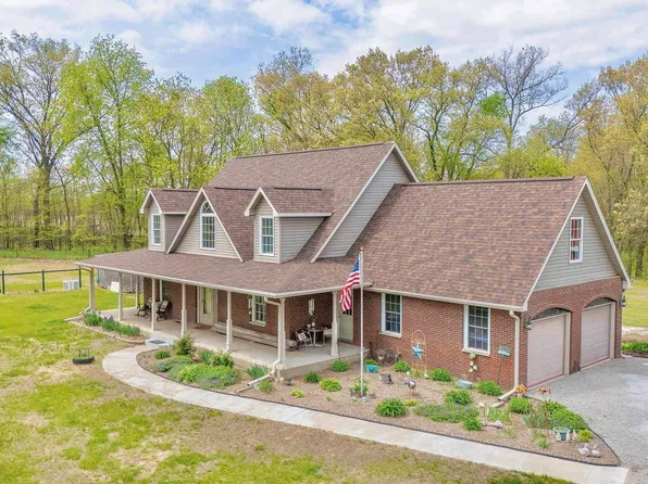3371 N 825 W, Royal Center, IN 46978