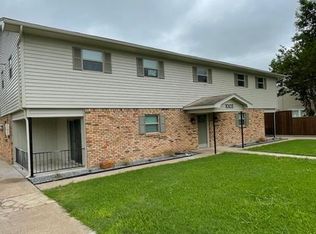 1003 S Houston St #8B, Kaufman, TX 75142