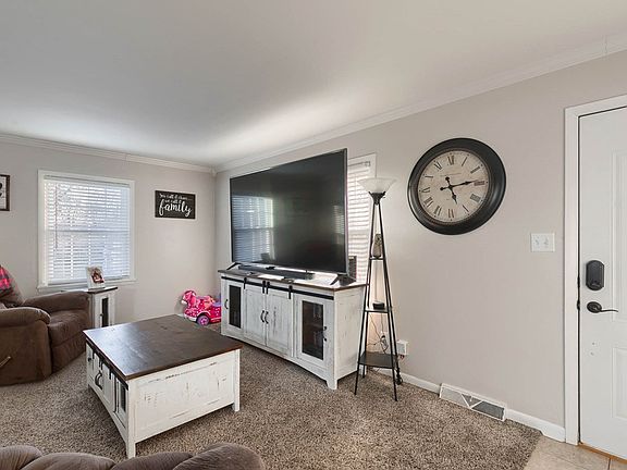 2nd image of 3750 Locust Hill Dr E