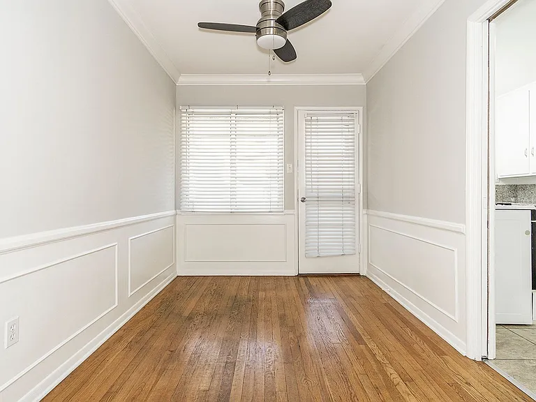1420 Barrington Way — Photo 8