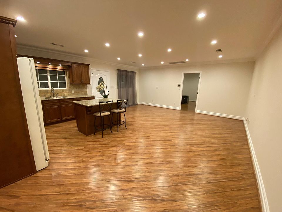 1st image of 6428 Sunnyslope Ave