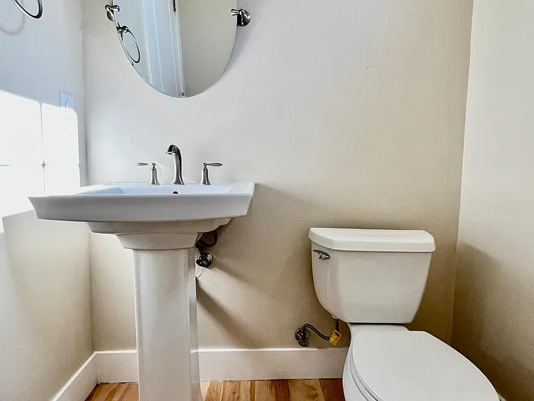 720 Harrison St — Photo 10