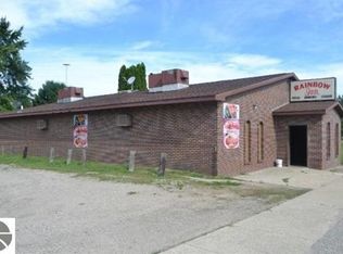 101 N Robinson St, Perrinton, MI 48871