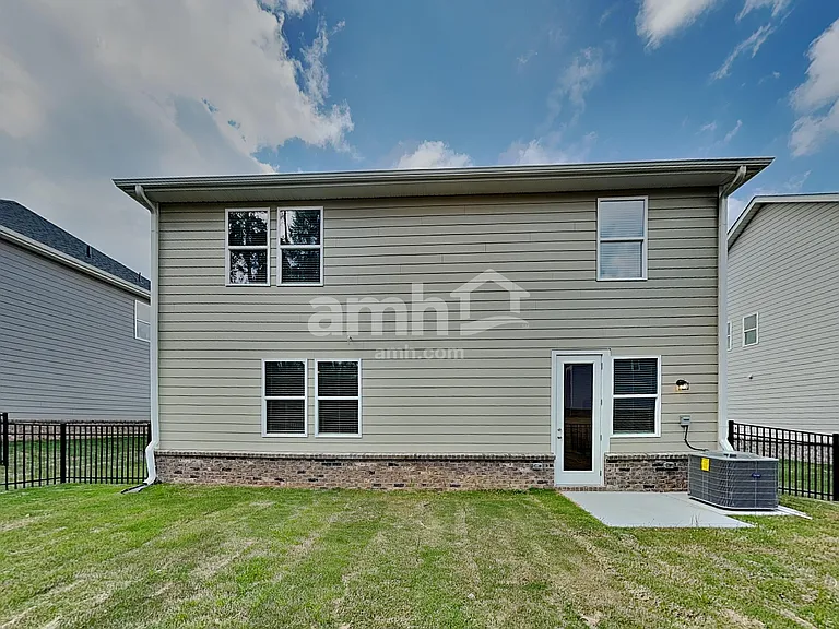 945 Carnelian Ln — Photo 19