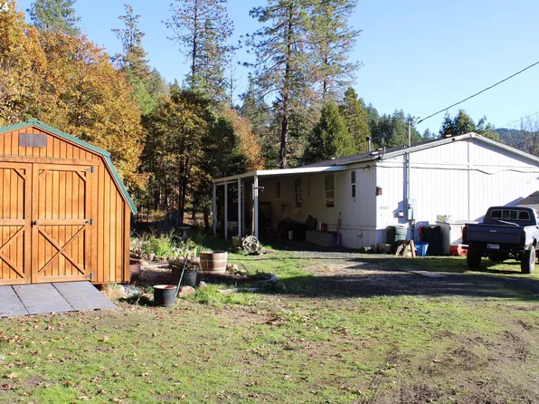 34720 Tiller Trail Hwy, Tiller, OR 97484