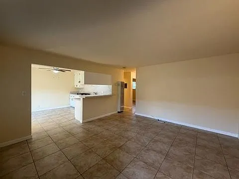 24832 Walnut St - 32 E — Photo 2