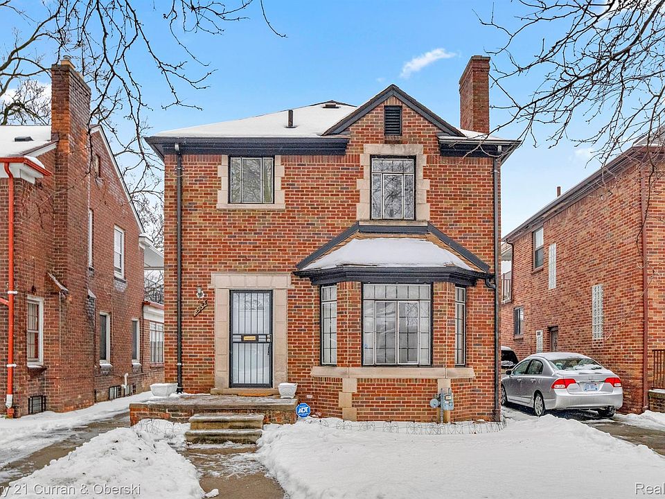 1st image of 18952 Greenlawn St