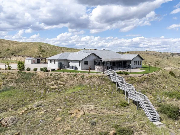 90 Champion Ln, Miles City, MT 59301