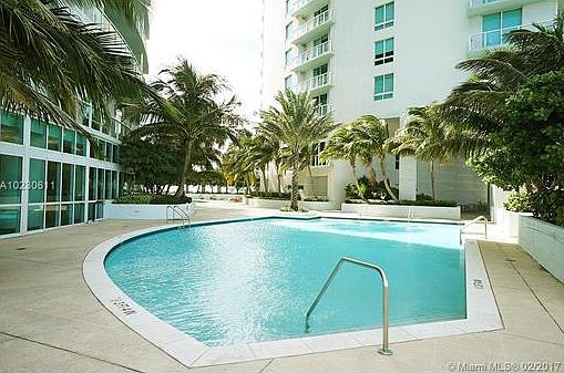 2nd image of 1900 N Bayshore Dr APT 1412