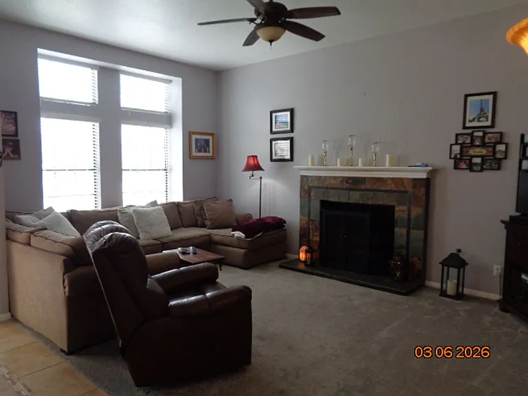 43043 Flag St — Photo 4