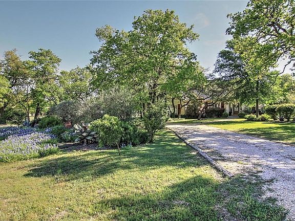 4th image of 101 Liberty Oaks Dr