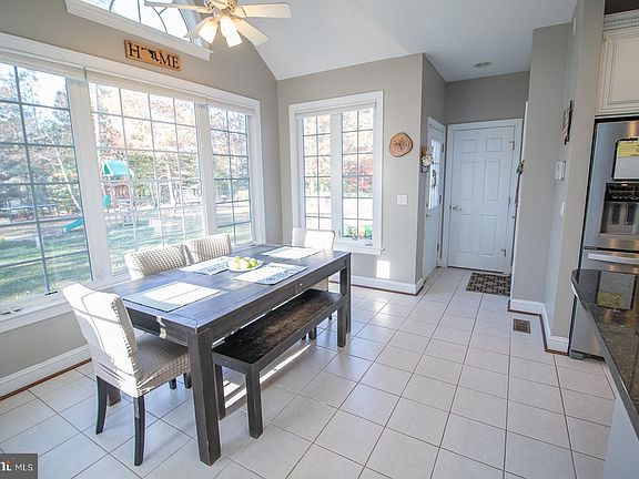 4th image of 18371 Matthews Dr