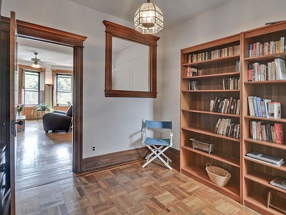 4th image of 523 8th St APT 2L