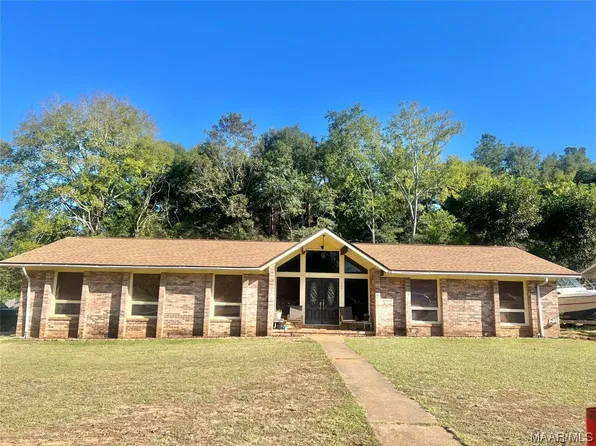 300 Coronada St, Enterprise, AL 36330