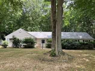 46 Hampton Dr, Freehold, NJ 07728