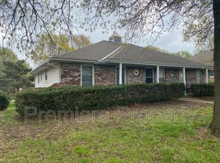 4327 Sterling Ave, Kansas City, MO 64133